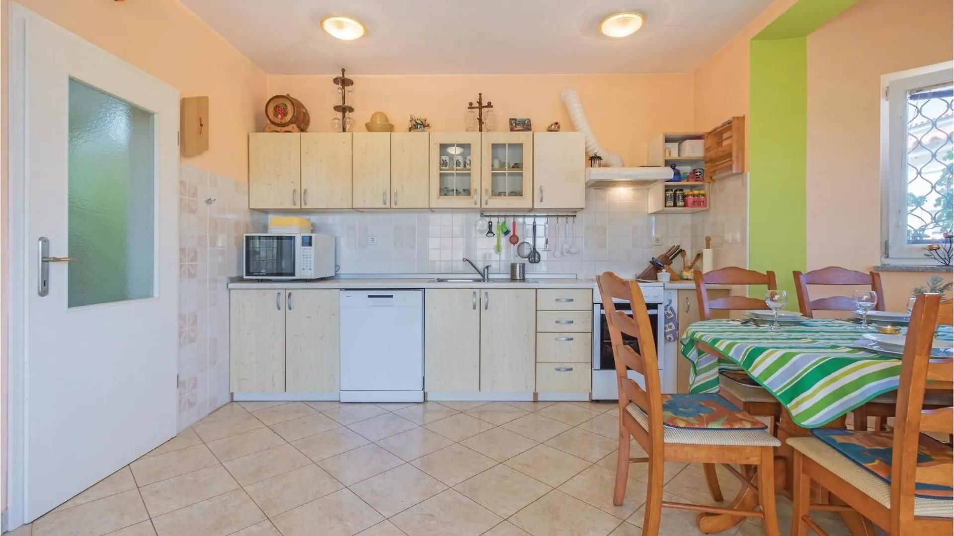 Amazing Home In Betiga With Kitchen Barbariga Holiday home